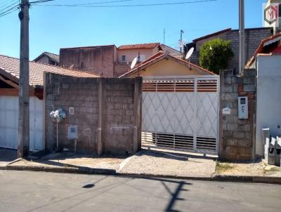 Casa para Venda, em Pinhalzinho, bairro Centro, 2 dormitórios, 2 banheiros, 1 suíte, 2 vagas